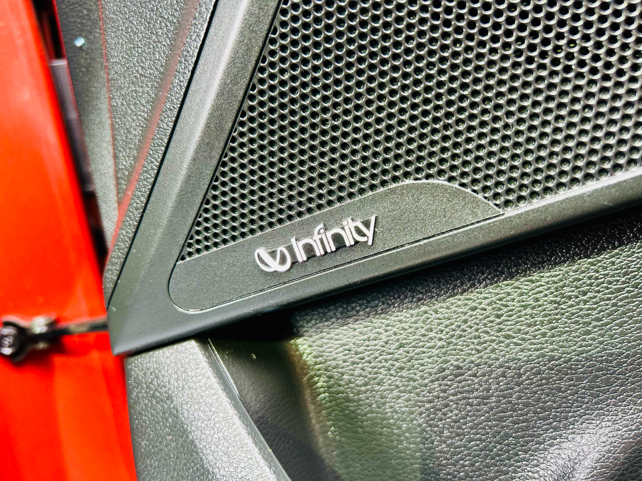 Hyundai Sonata 4dr Sdn 2.0T Limited w/Gray Accents 2015