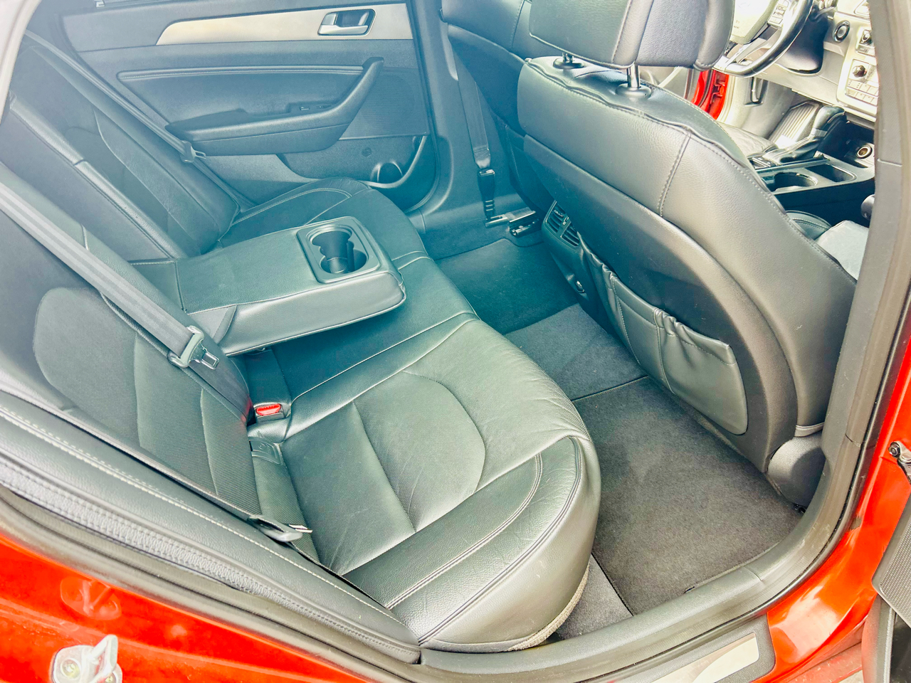 Hyundai Sonata 4dr Sdn 2.0T Limited w/Gray Accents 2015