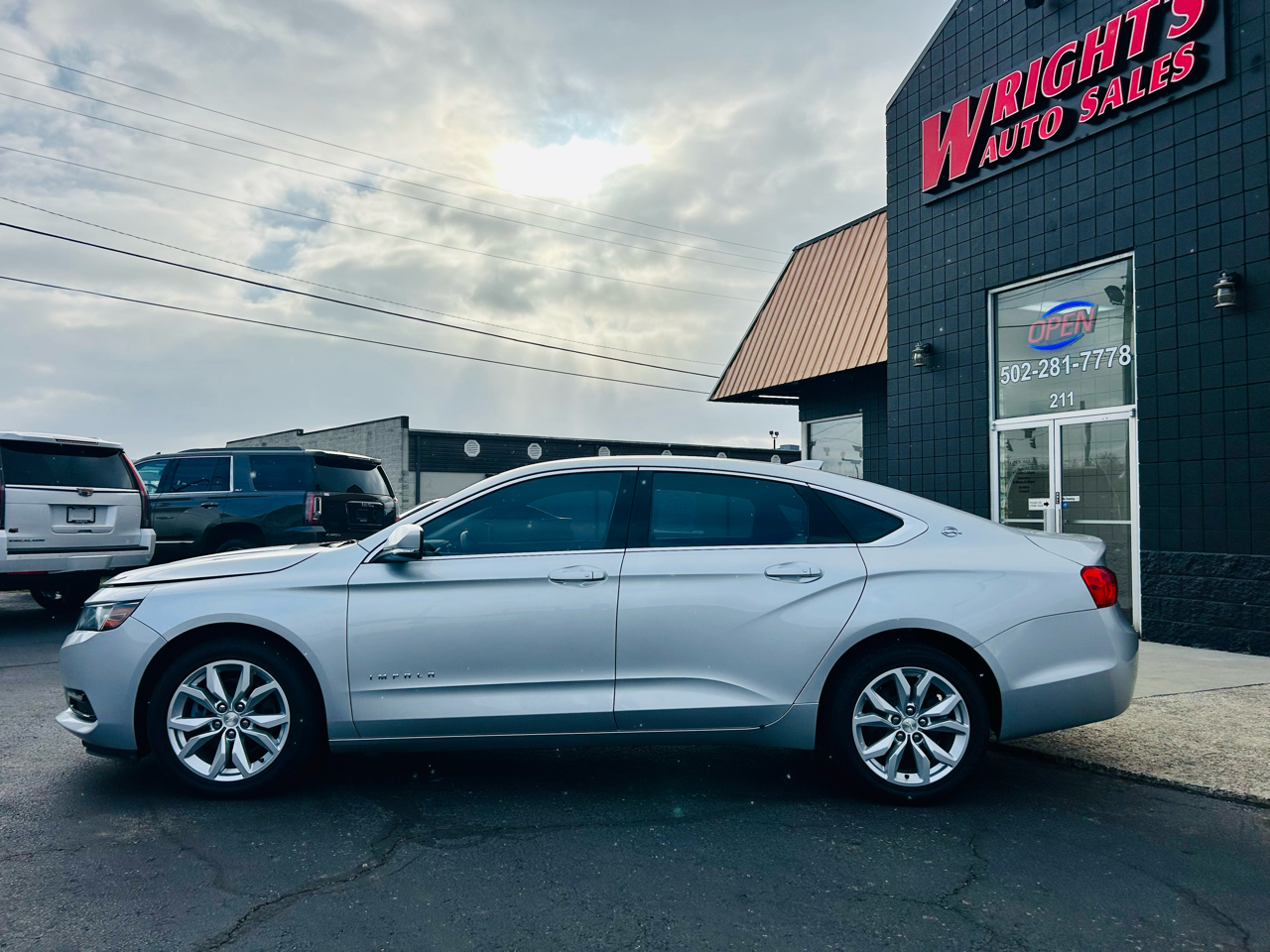 Chevrolet Impala 4dr Sdn LT w/1LT 2018