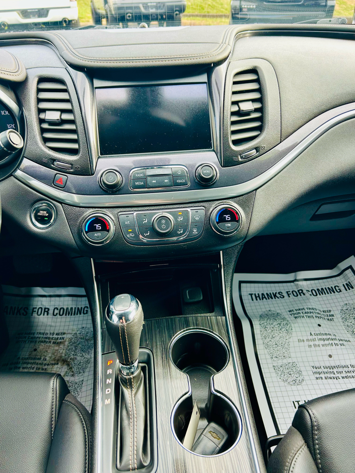 Chevrolet Impala 4dr Sdn LT w/1LT 2018