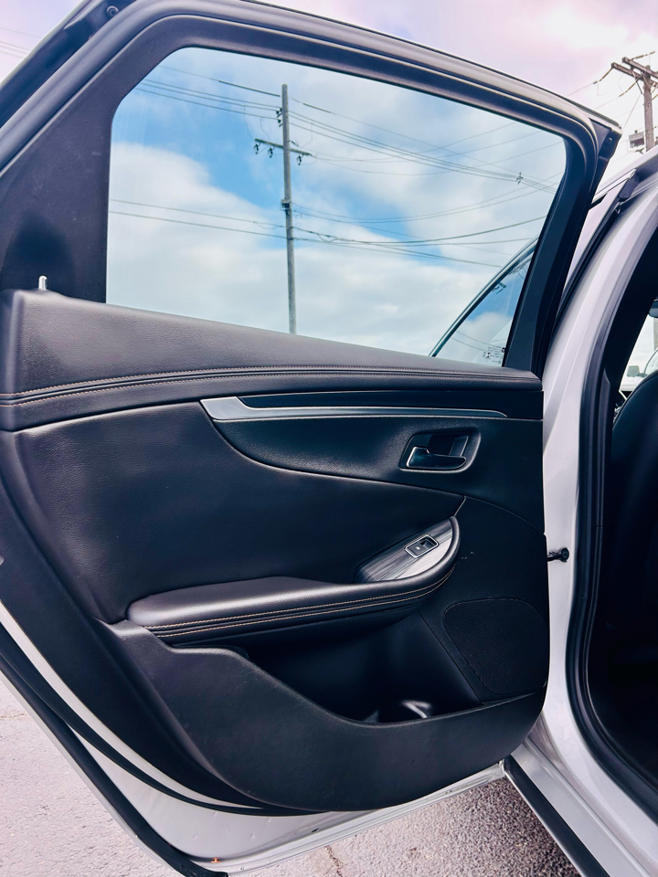 Chevrolet Impala 4dr Sdn LT w/1LT 2018