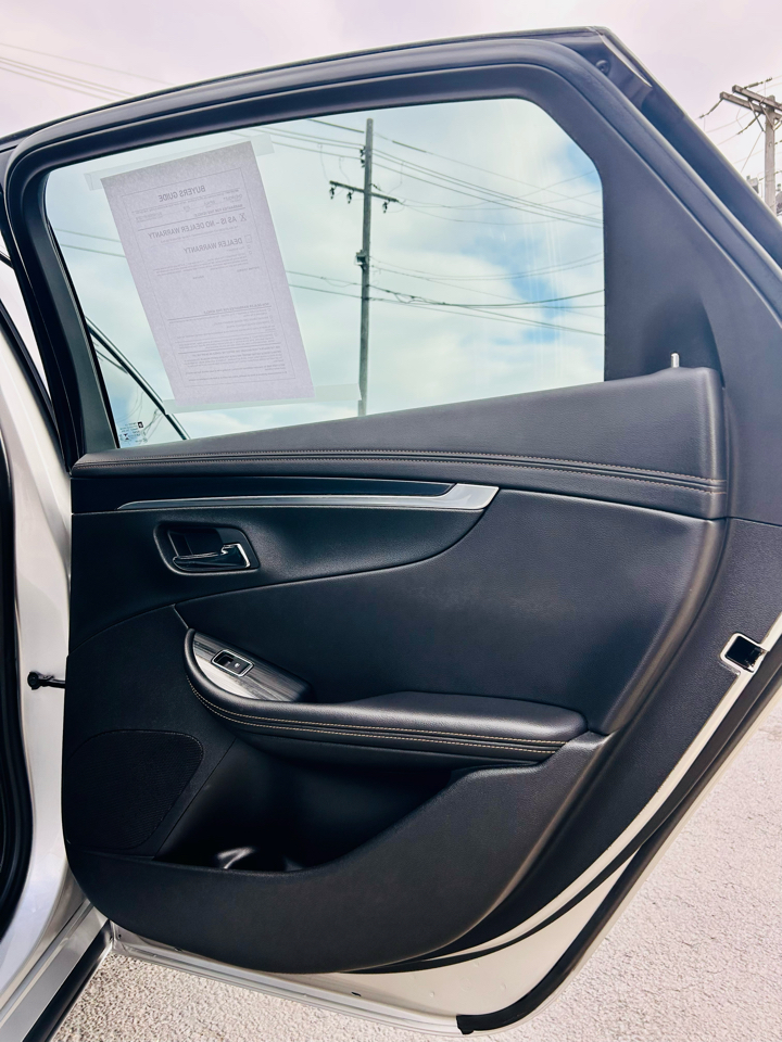 Chevrolet Impala 4dr Sdn LT w/1LT 2018