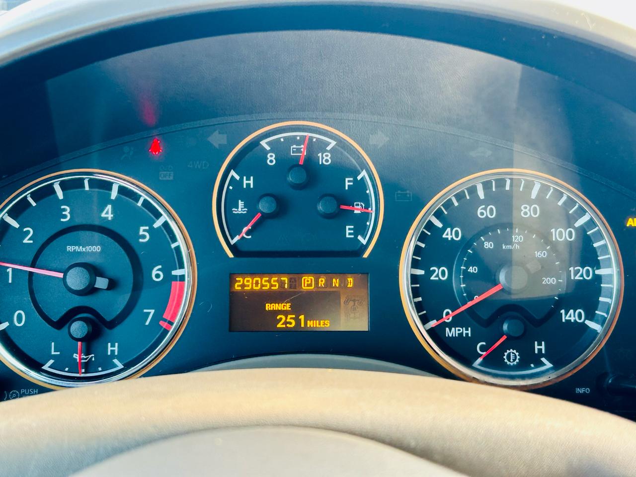 Nissan Titan 2WD Crew Cab LE FFV 2008