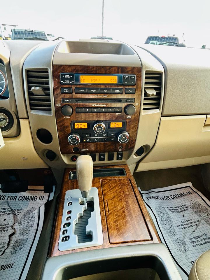 Nissan Titan 2WD Crew Cab LE FFV 2008