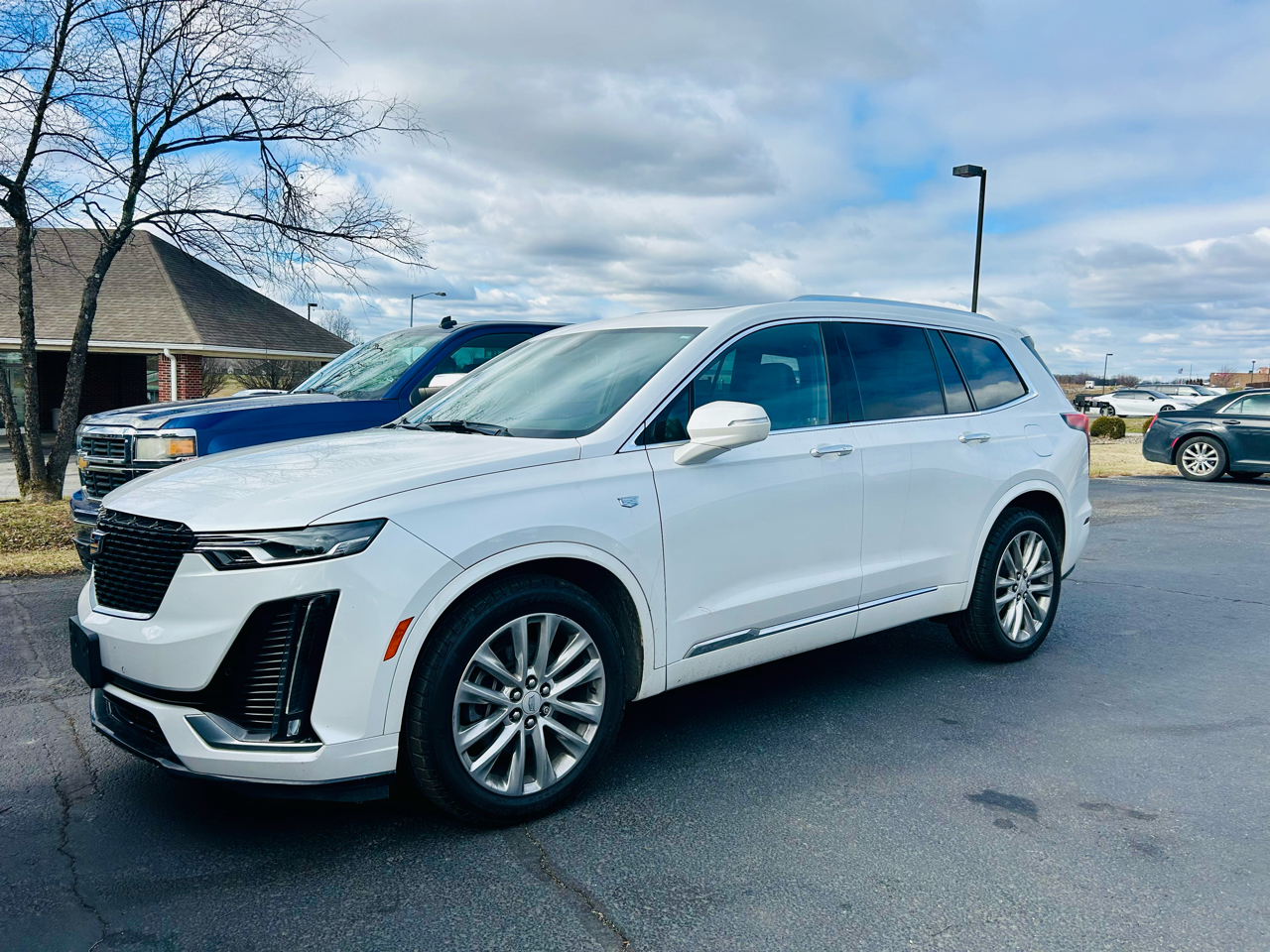 2020 Cadillac XT6 FWD 4dr Premium Luxury