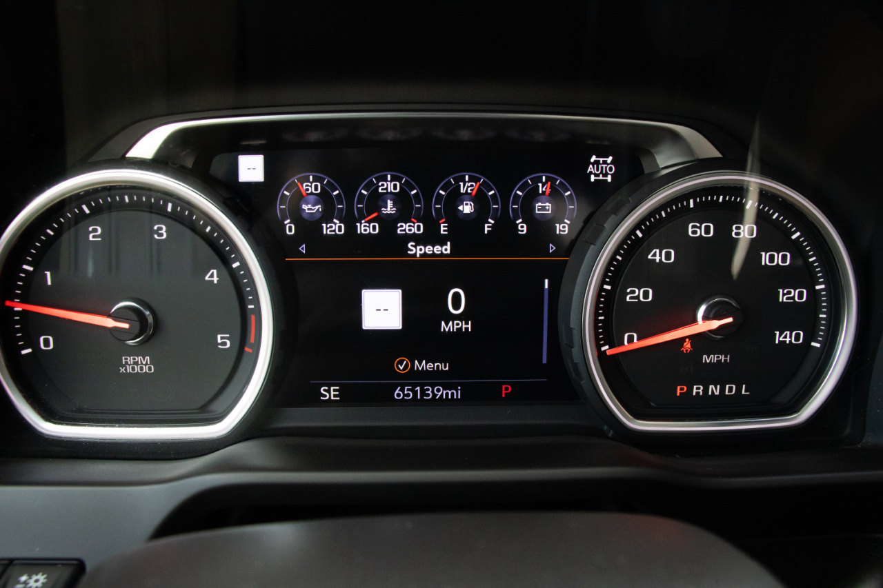 Chevrolet Silverado 3500HD 4WD Crew Cab 172" High Country 2023