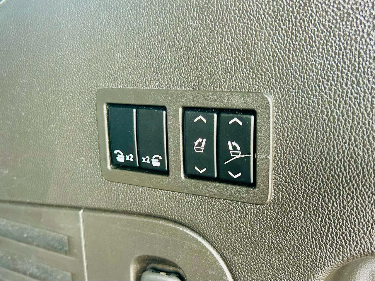 GMC Yukon 4WD 4dr Denali 2015