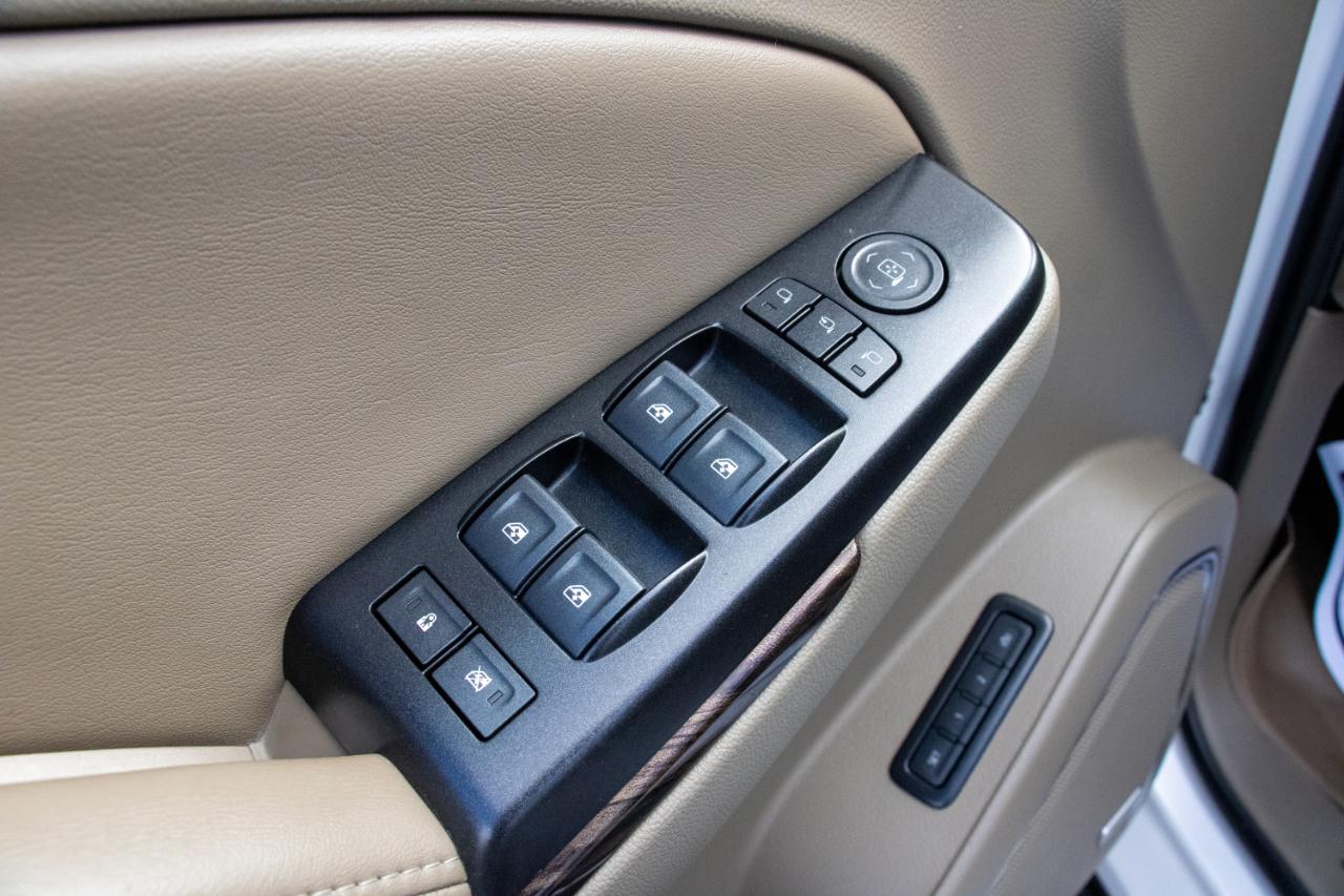 GMC Yukon 4WD 4dr SLT 2019