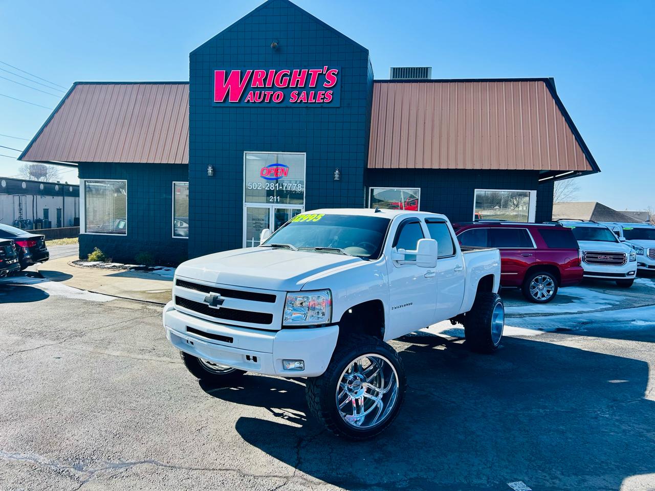 2009 Chevrolet Silverado 1500 LTZ Crew Cab 4WD