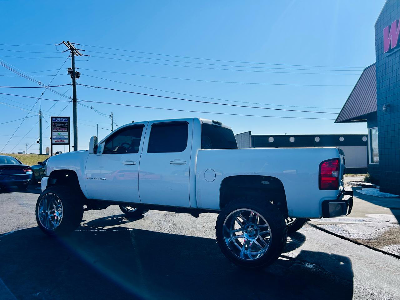 Chevrolet Silverado 1500 LTZ Crew Cab 4WD 2009