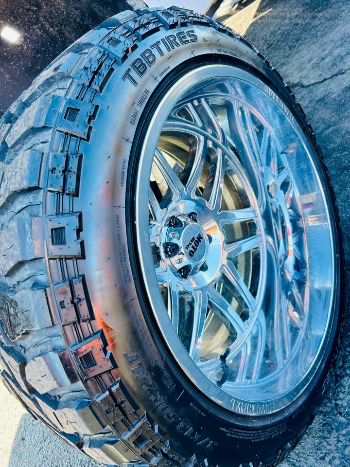 Chevrolet Silverado 1500 LTZ Crew Cab 4WD 2009