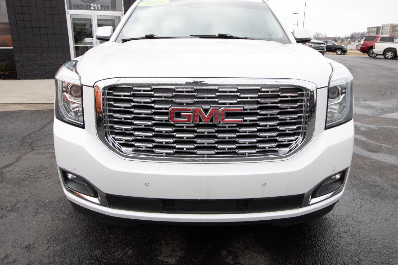 GMC Yukon XL 4WD 4dr Denali 2019