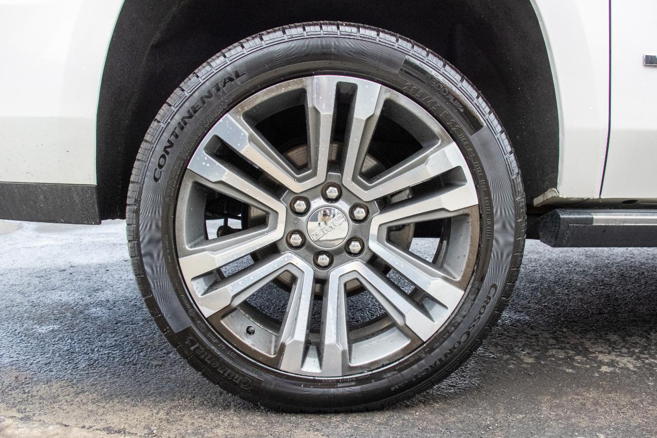 GMC Yukon XL 4WD 4dr Denali 2019