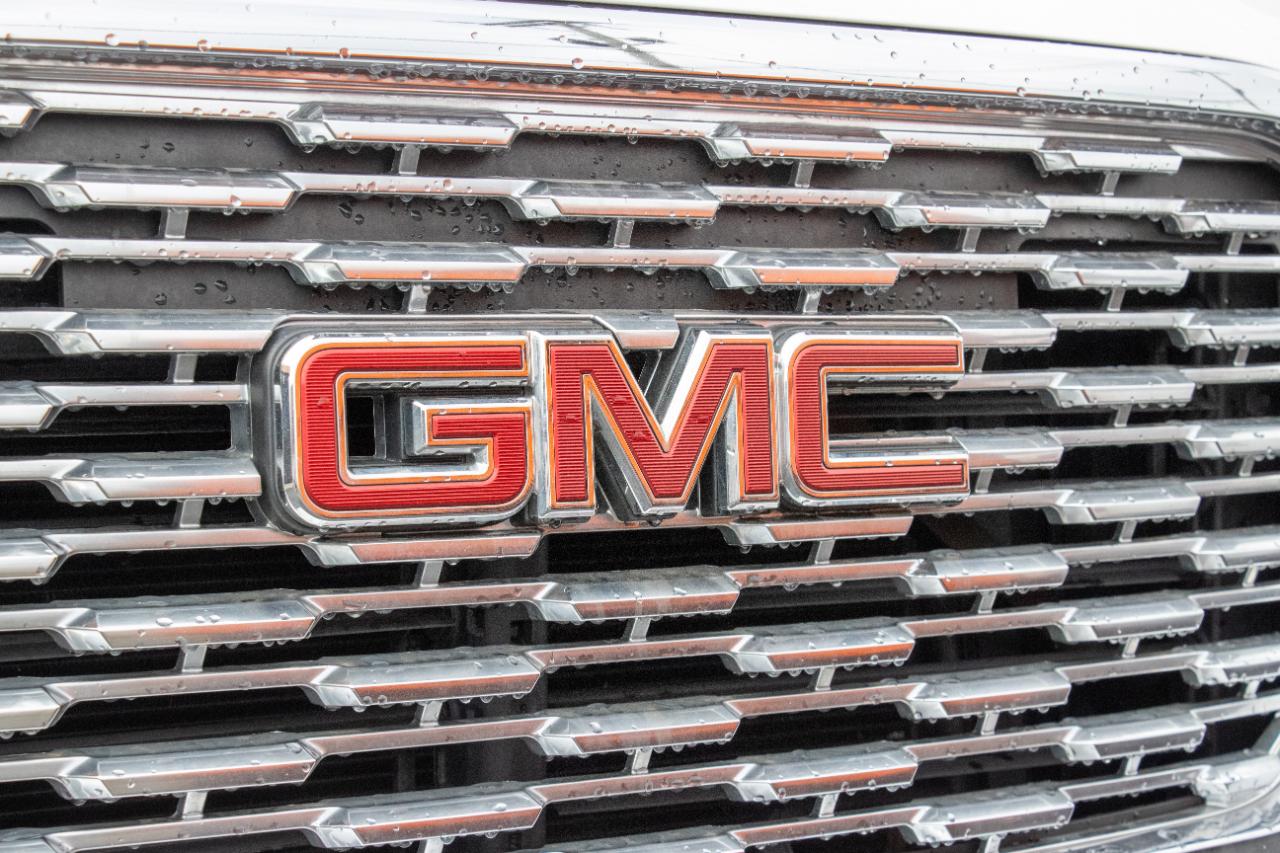 GMC Yukon XL 4WD 4dr Denali 2019