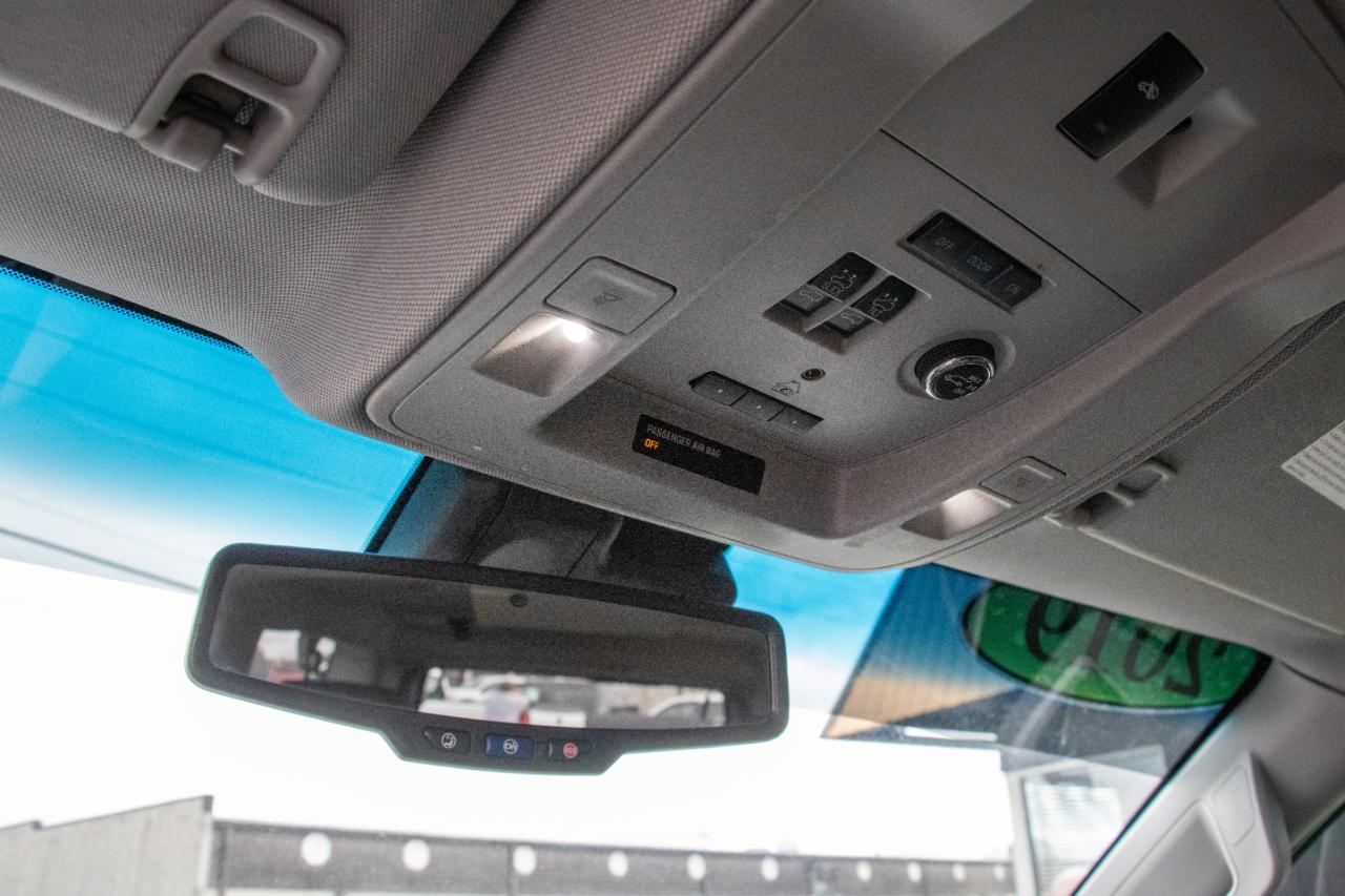 GMC Yukon XL 4WD 4dr Denali 2019