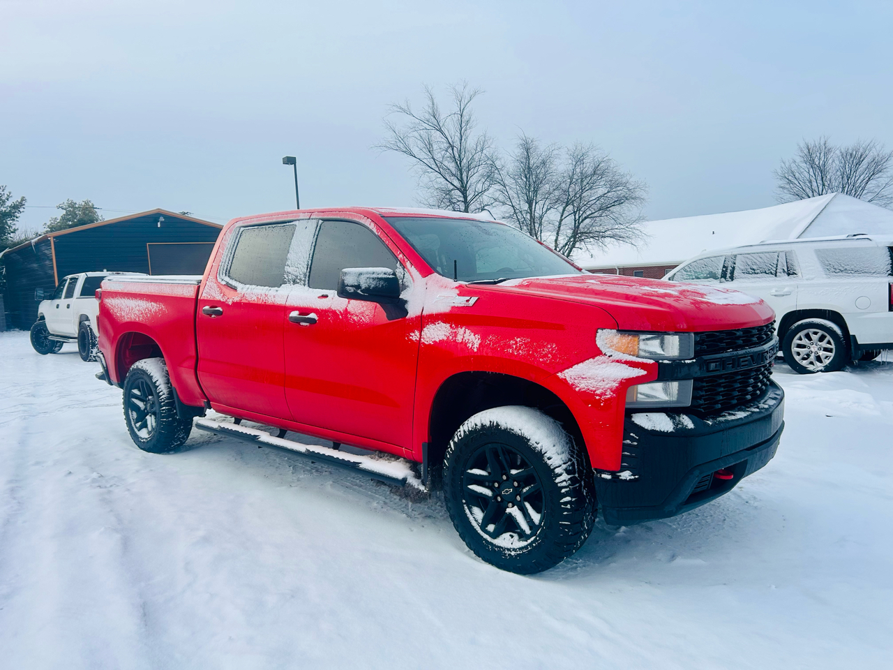 Chevrolet Silverado 1500 4WD Crew Cab 147" Custom Trail Boss 2021