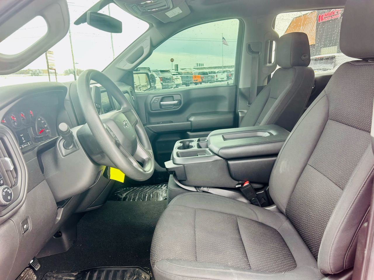 Chevrolet Silverado 1500 4WD Crew Cab 147" Custom Trail Boss 2021