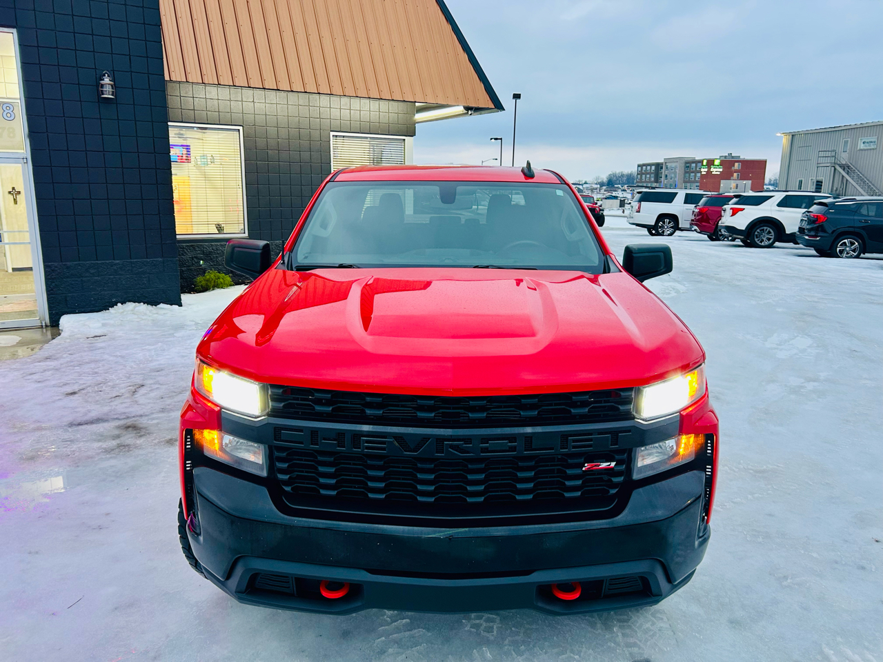 Chevrolet Silverado 1500 4WD Crew Cab 147" Custom Trail Boss 2021