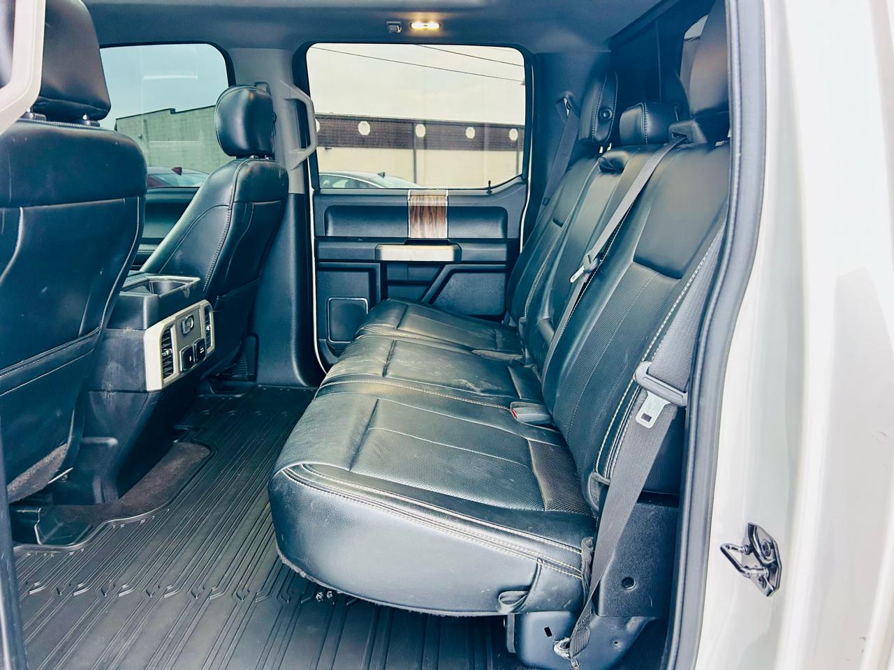 Ford F-150 Lariat SuperCrew Short Bed 4WD 2019