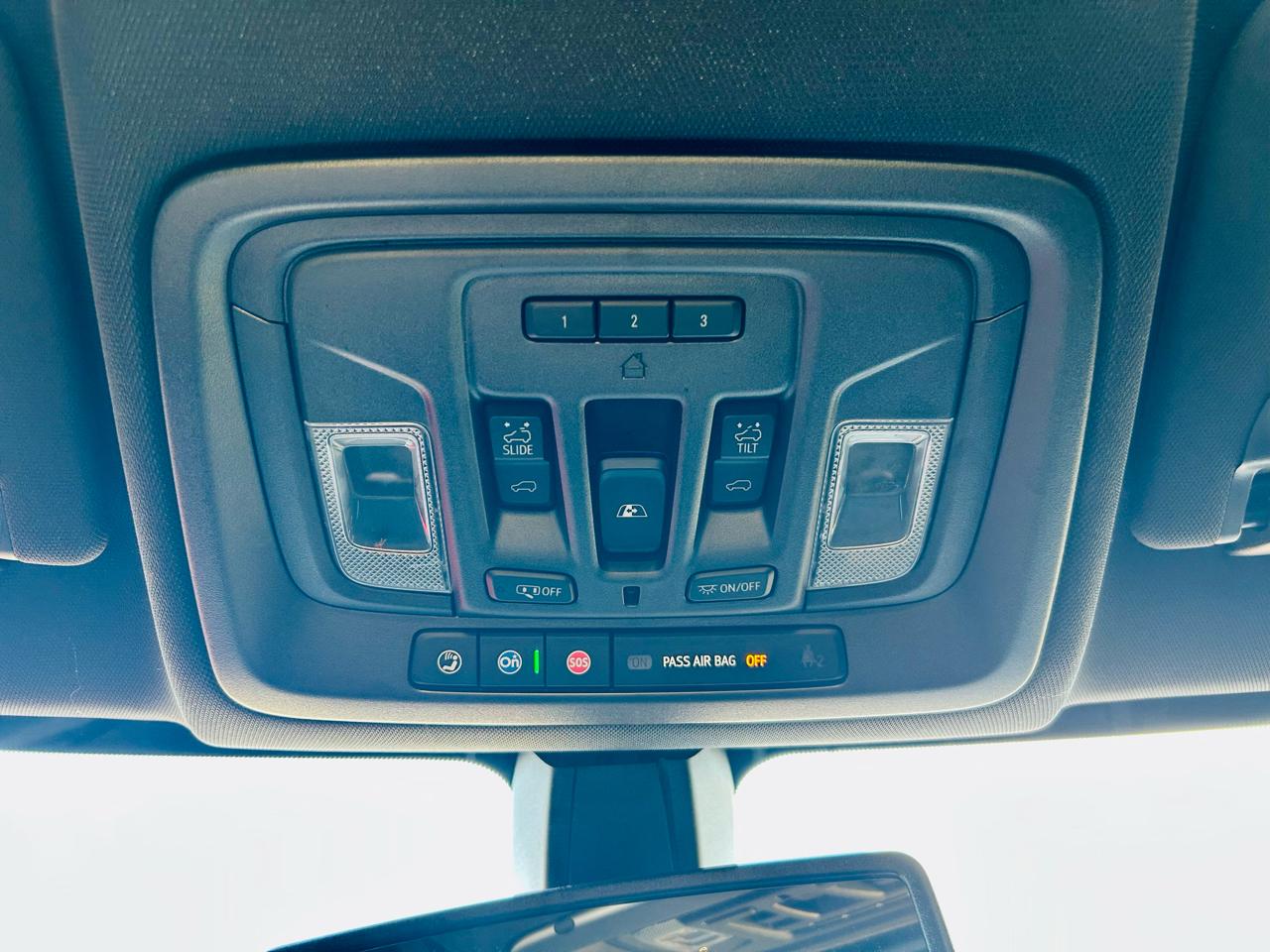 GMC Sierra 1500 4WD Crew Cab 147" AT4 2021