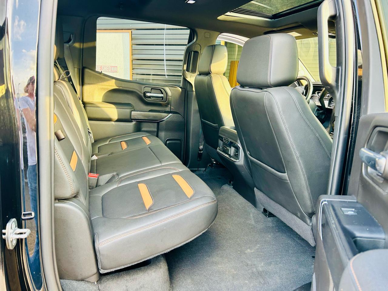 GMC Sierra 1500 4WD Crew Cab 147" AT4 2021