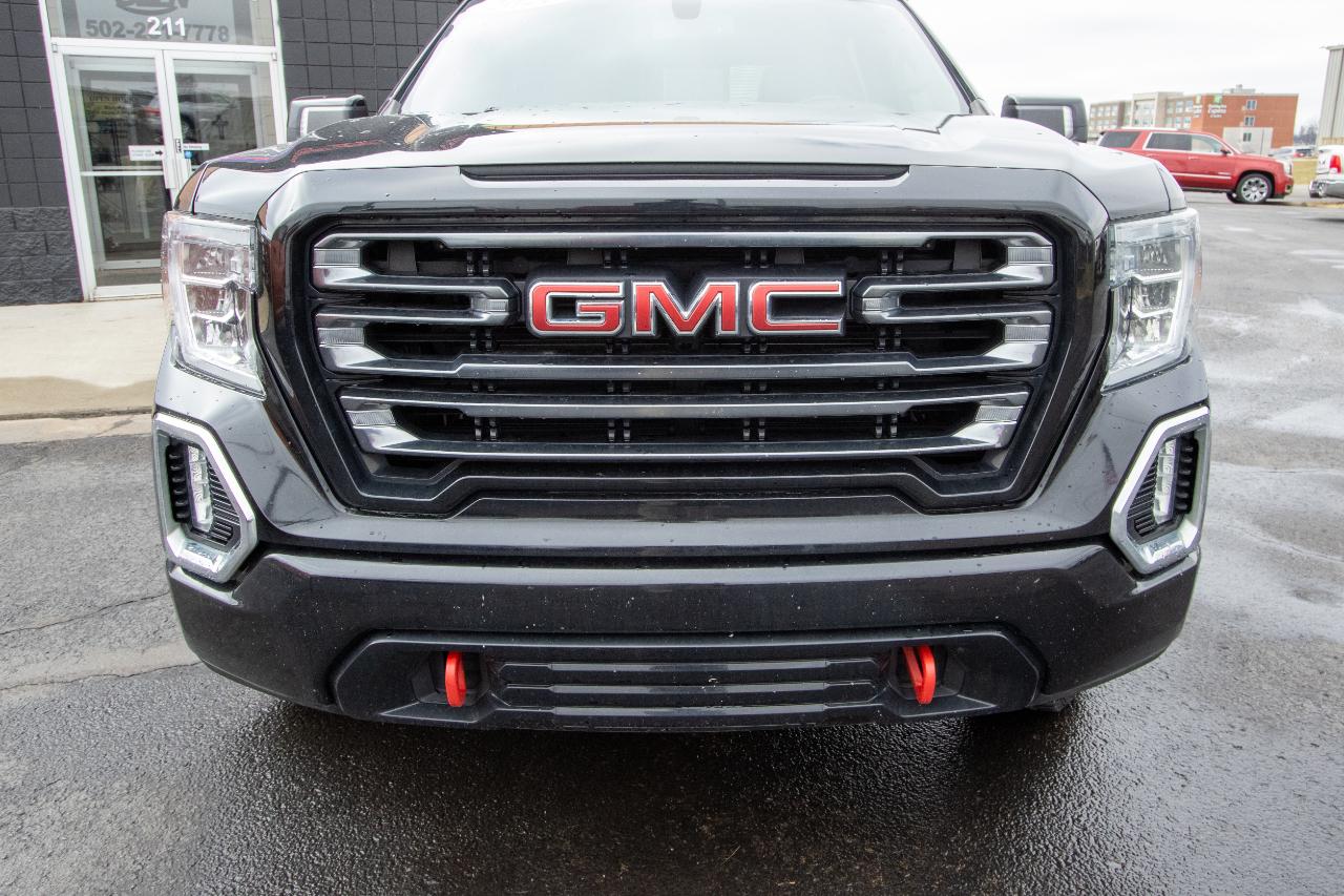 GMC Sierra 1500 4WD Crew Cab 147" AT4 2021