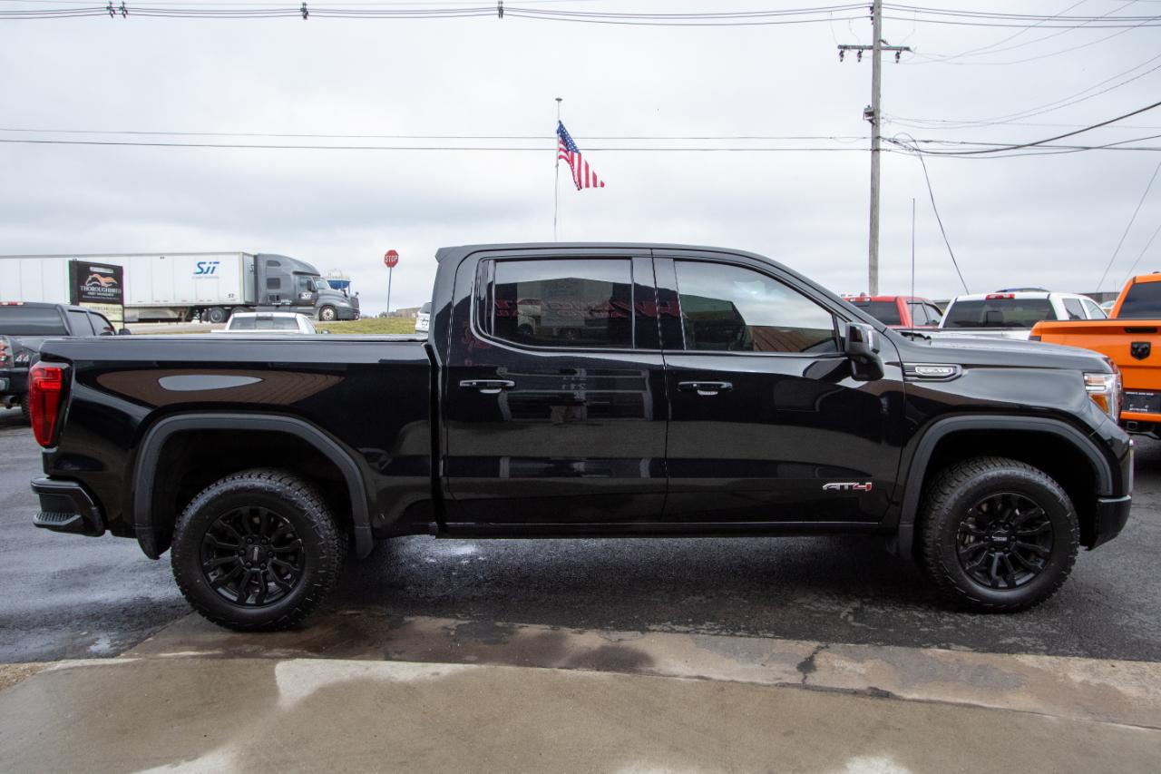 GMC Sierra 1500 4WD Crew Cab 147" AT4 2021