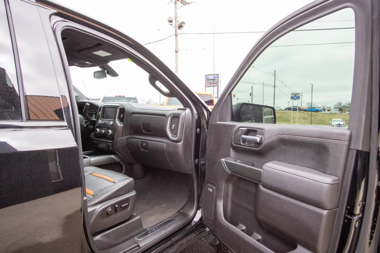 GMC Sierra 1500 4WD Crew Cab 147" AT4 2021
