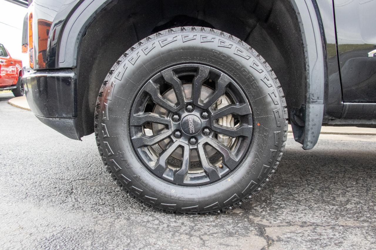 GMC Sierra 1500 4WD Crew Cab 147" AT4 2021