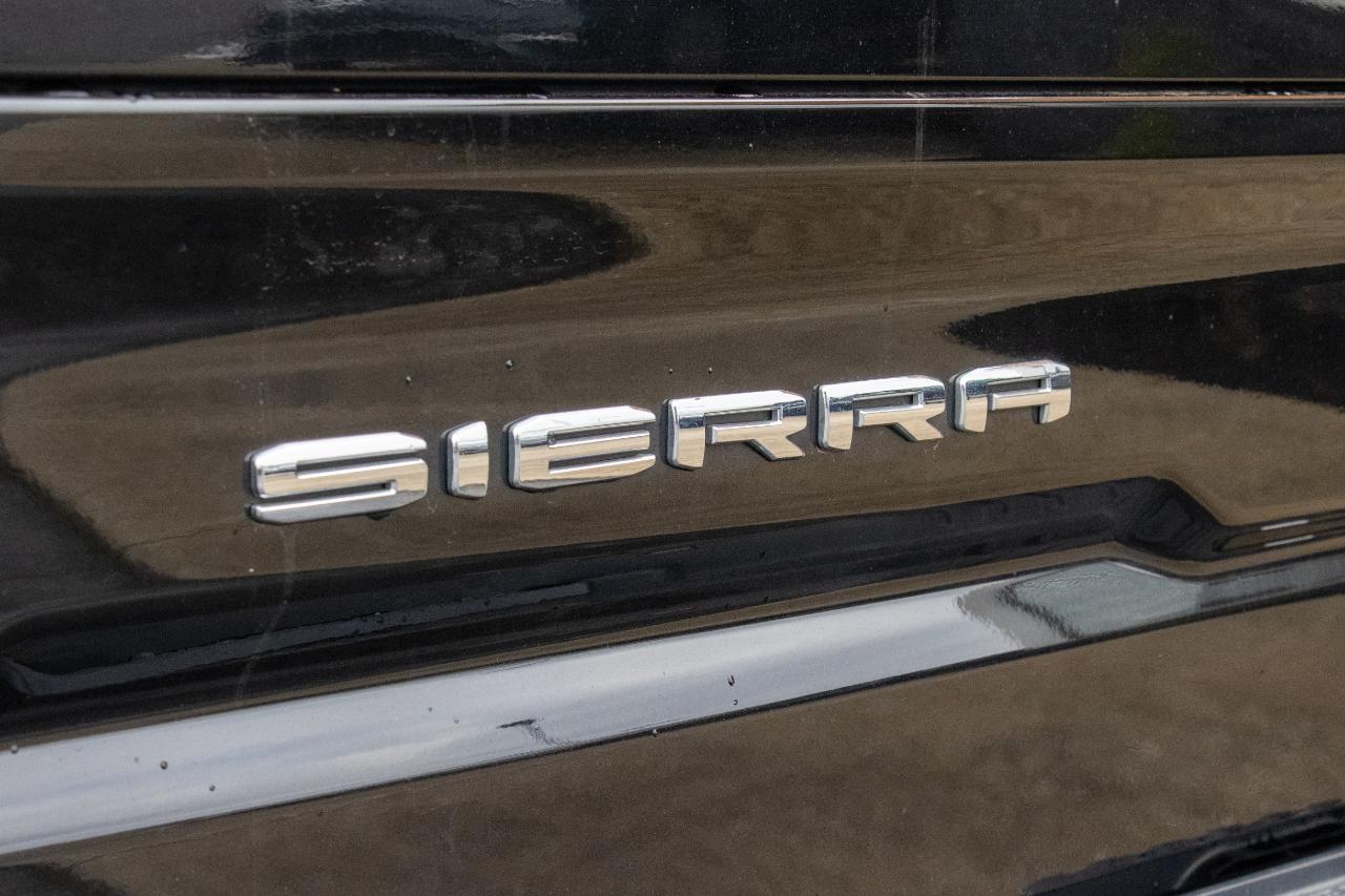 GMC Sierra 1500 4WD Crew Cab 147" AT4 2021