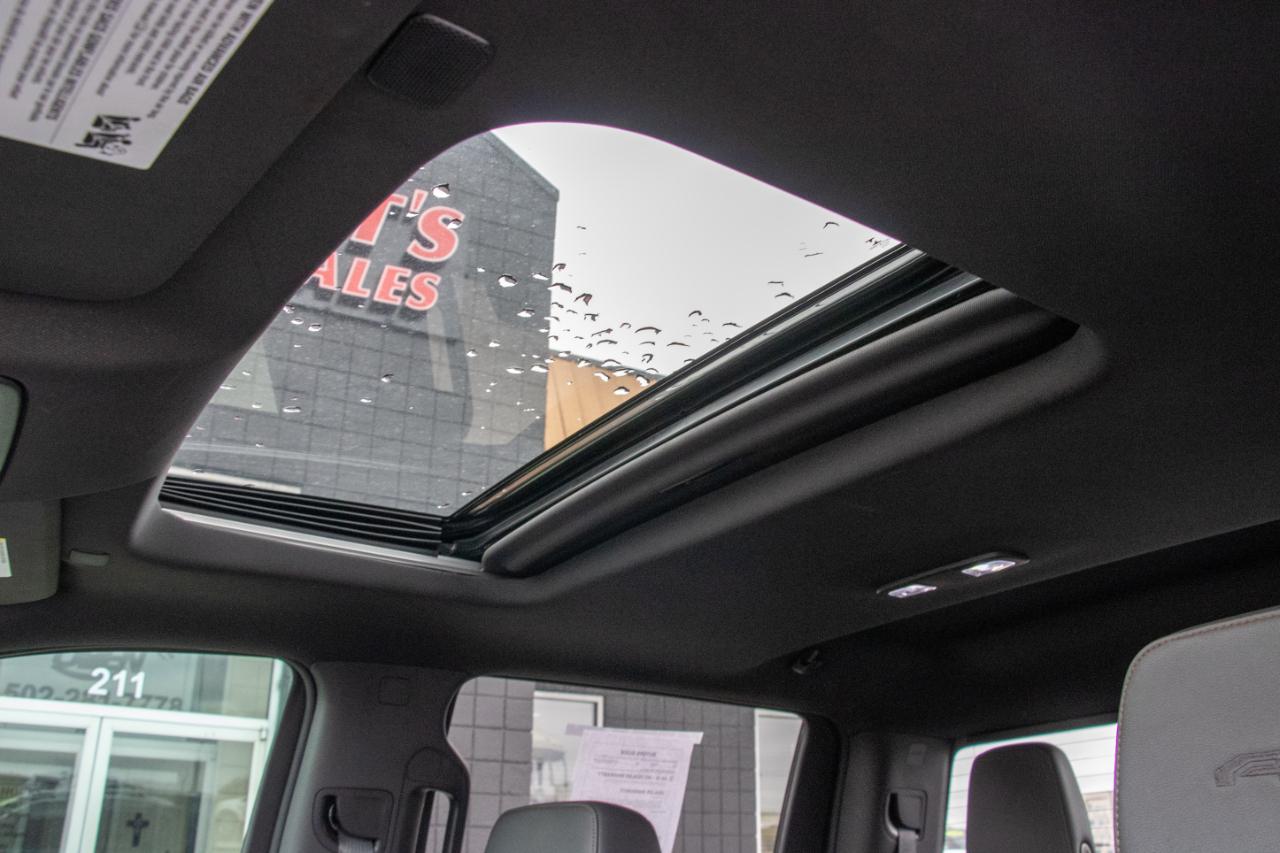 GMC Sierra 1500 4WD Crew Cab 147" AT4 2021