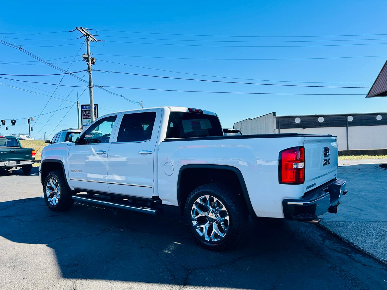 GMC Sierra 1500 4WD Crew Cab 143.5" SLT 2014