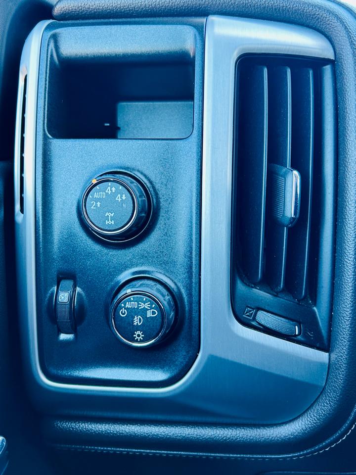 GMC Sierra 1500 4WD Crew Cab 143.5" SLT 2014