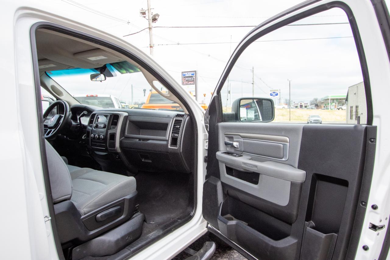 RAM 1500 2WD Reg Cab 140.5" Tradesman 2014