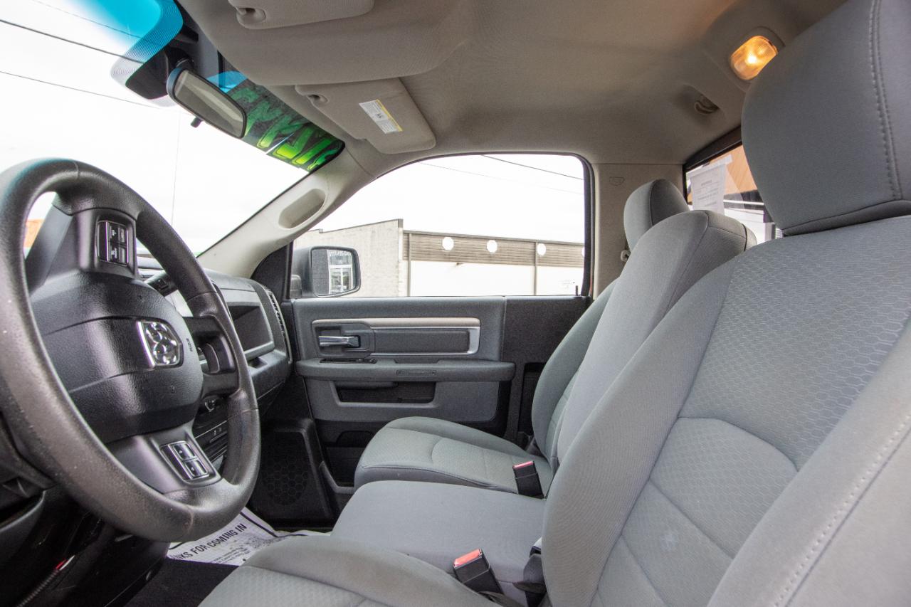 RAM 1500 2WD Reg Cab 140.5" Tradesman 2014