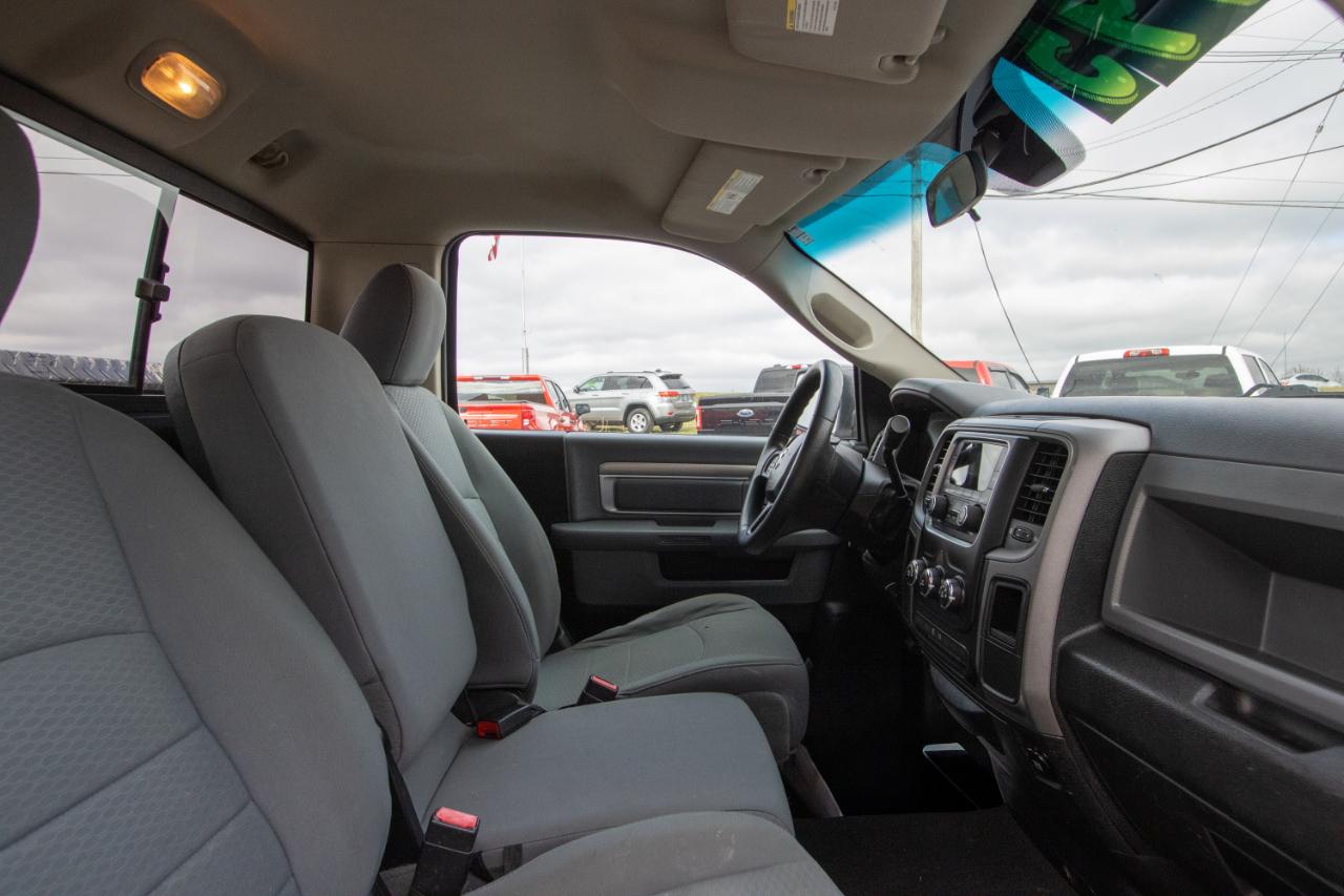 RAM 1500 2WD Reg Cab 140.5" Tradesman 2014
