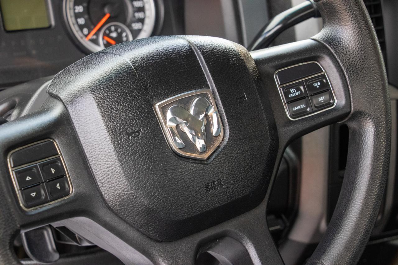 RAM 1500 2WD Reg Cab 140.5" Tradesman 2014