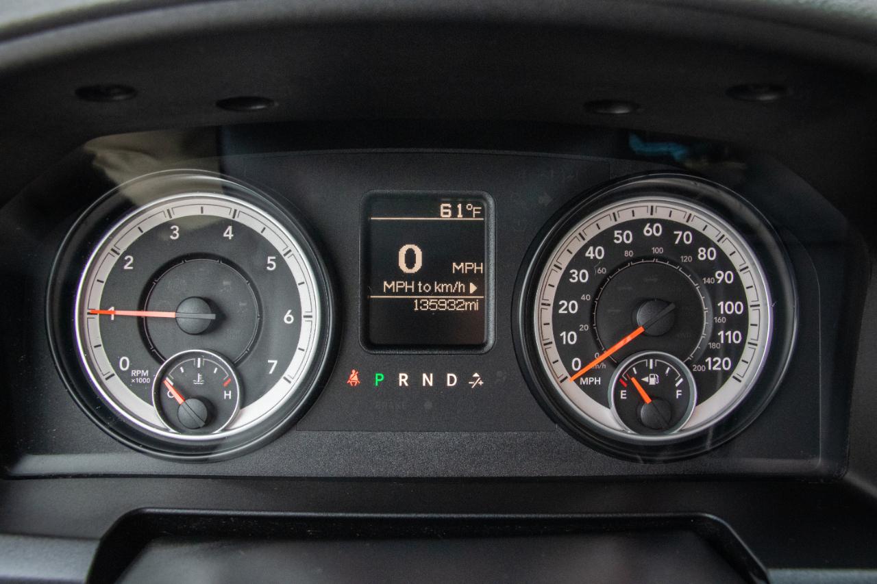 RAM 1500 2WD Reg Cab 140.5" Tradesman 2014