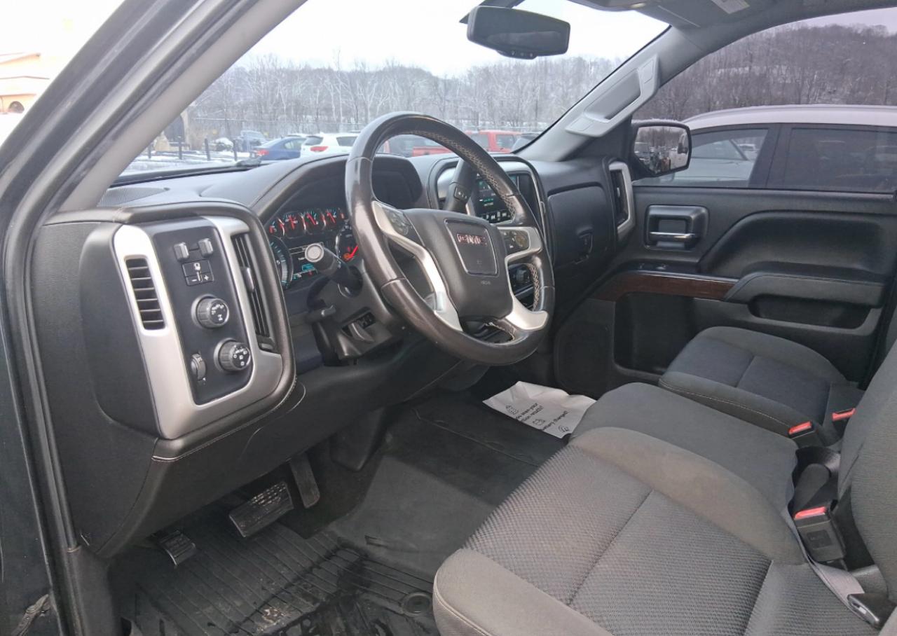 GMC Sierra 1500 4WD Crew Cab 143.5" SLE 2018