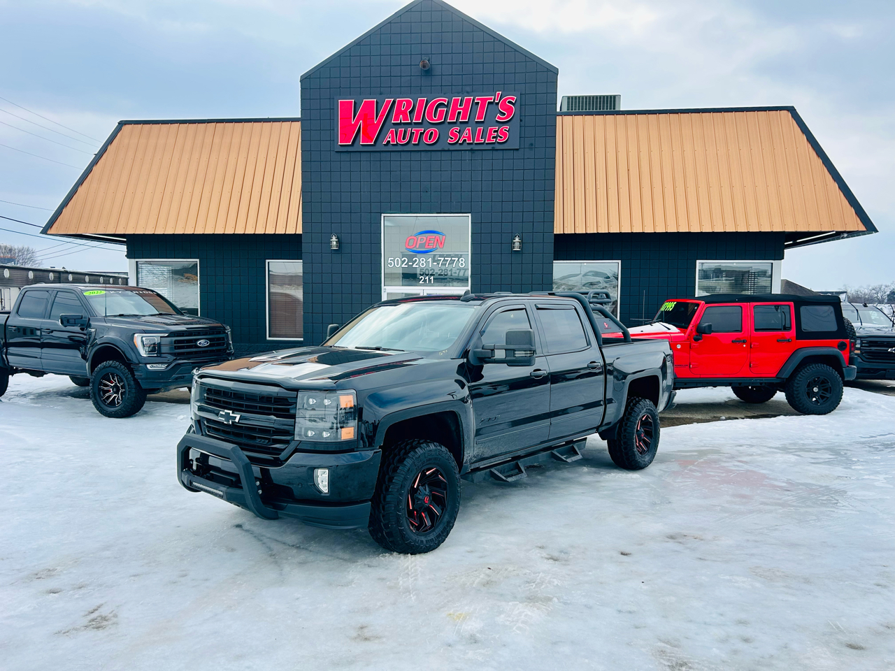 Chevrolet Silverado 1500 4WD Crew Cab 143.5" LTZ w/2LZ 2018