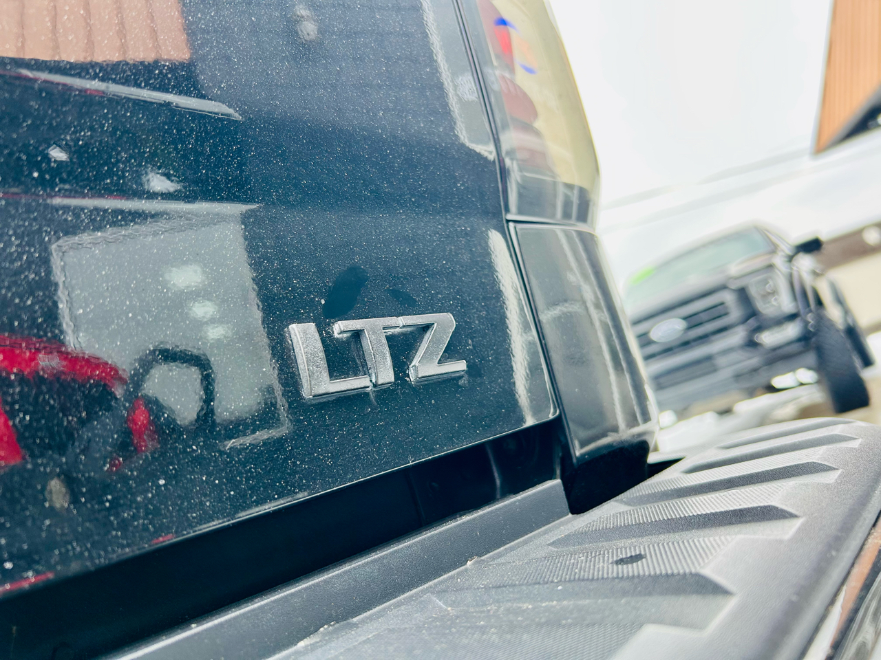 Chevrolet Silverado 1500 4WD Crew Cab 143.5" LTZ w/2LZ 2018