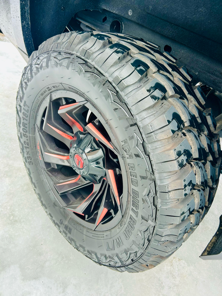 Chevrolet Silverado 1500 4WD Crew Cab 143.5" LTZ w/2LZ 2018