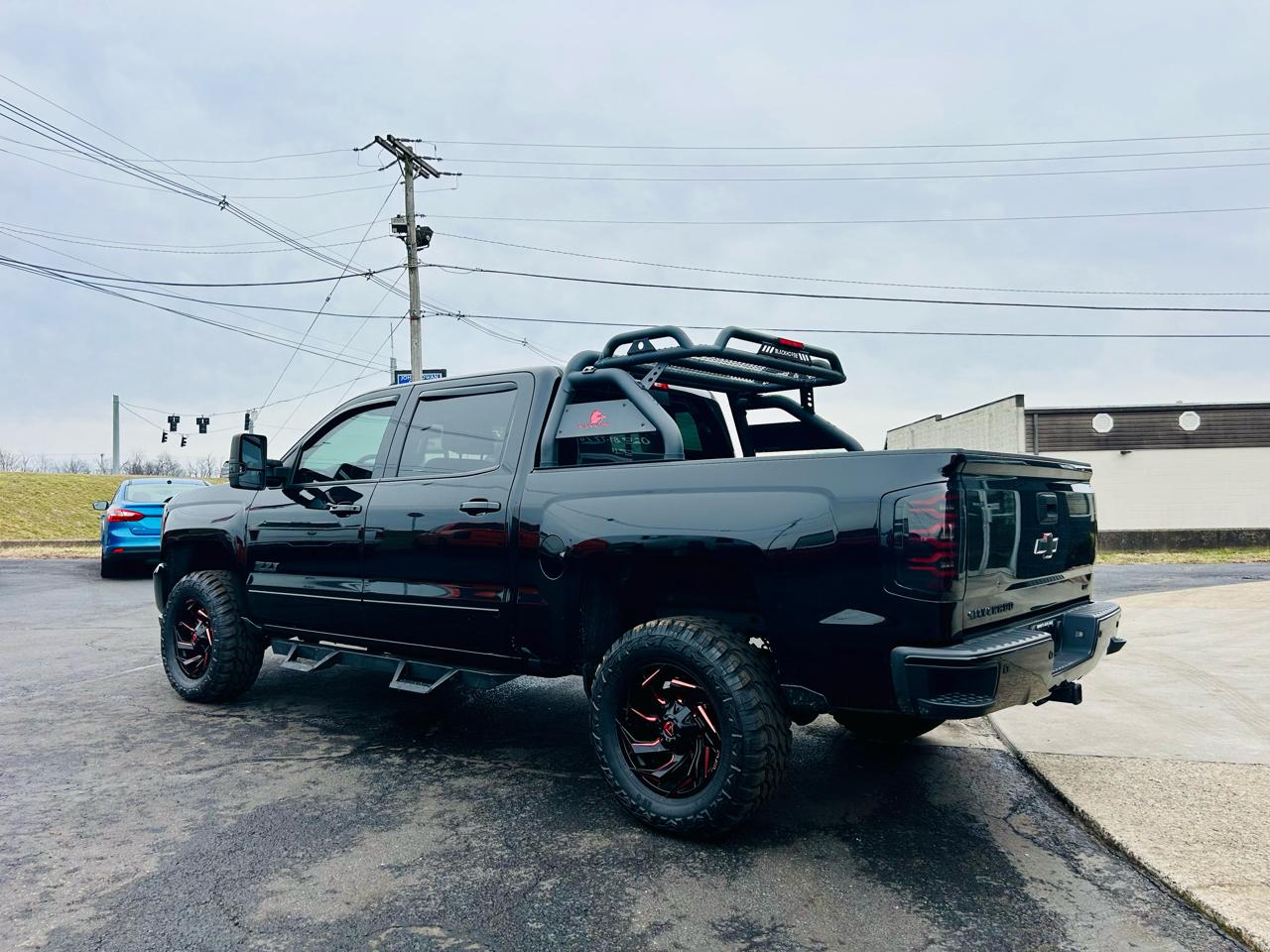 Chevrolet Silverado 1500 LTZ Crew Cab 4WD 2018