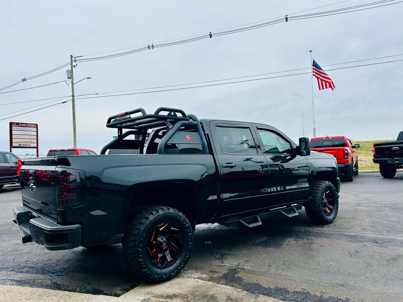 Chevrolet Silverado 1500 LTZ Crew Cab 4WD 2018