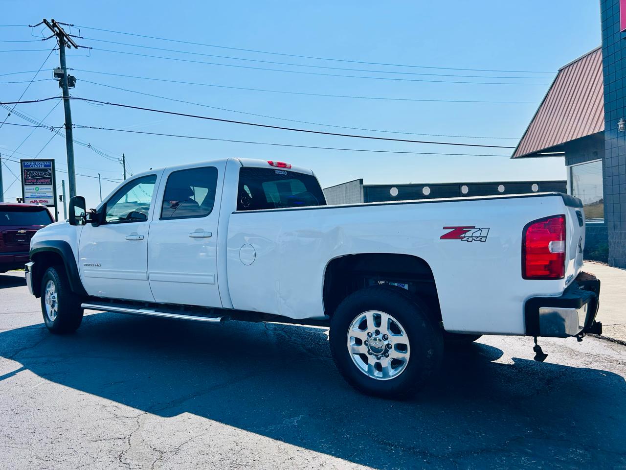 Chevrolet Silverado 3500HD LTZ Crew Cab 4WD 2014