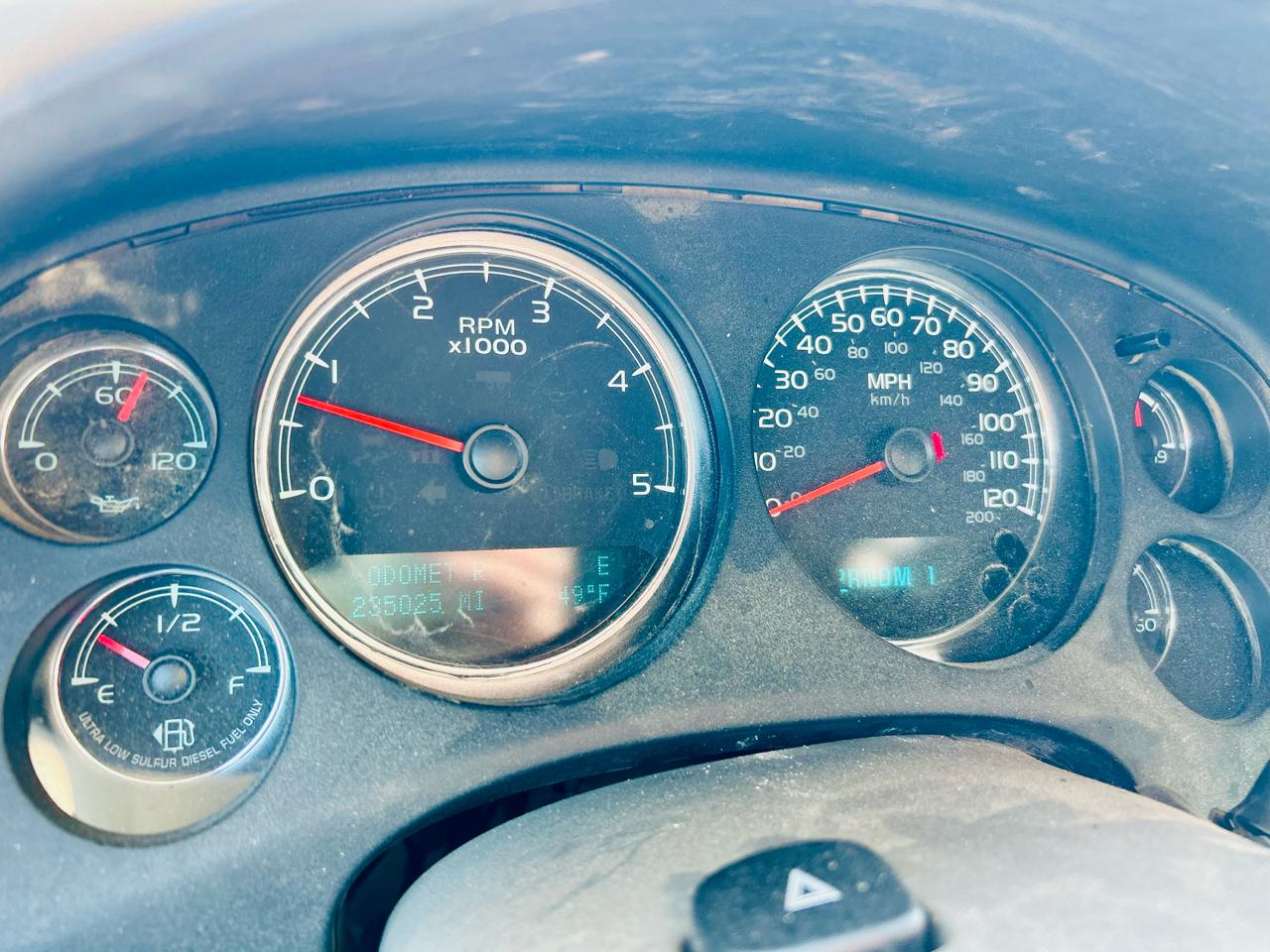 Chevrolet Silverado 3500HD LTZ Crew Cab 4WD 2014