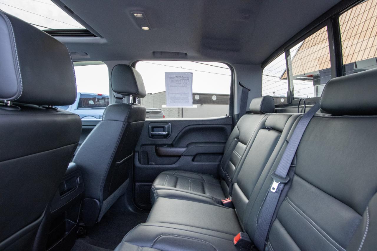 GMC Sierra 1500 4WD Crew Cab 143.5" Denali 2017