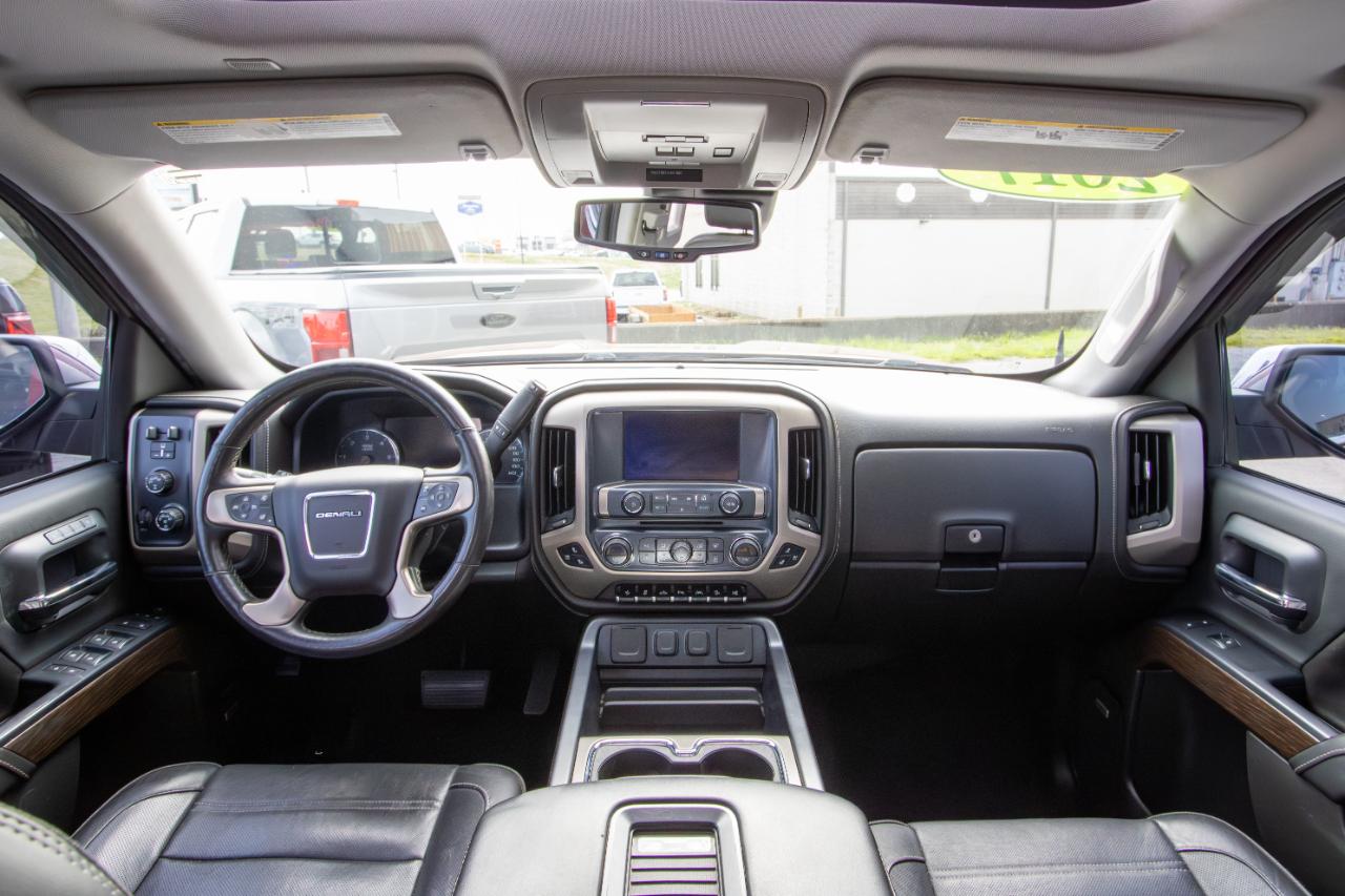 GMC Sierra 1500 4WD Crew Cab 143.5" Denali 2017