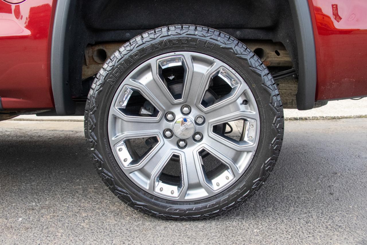 GMC Sierra 1500 4WD Crew Cab 143.5" Denali 2017