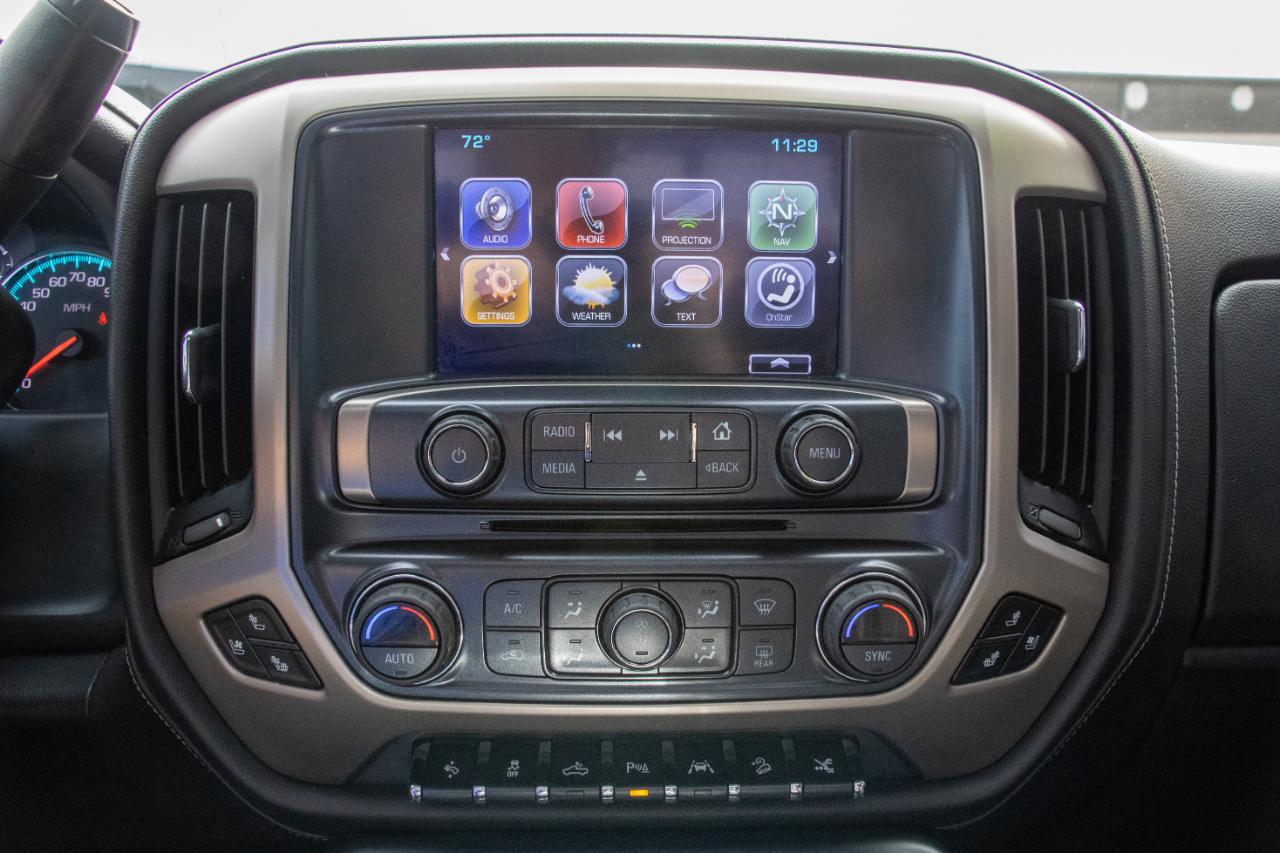 GMC Sierra 1500 4WD Crew Cab 143.5" Denali 2017